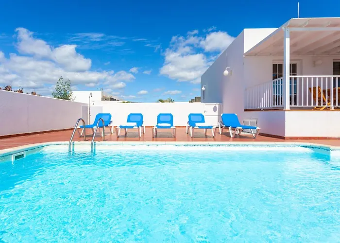 Adella Villa